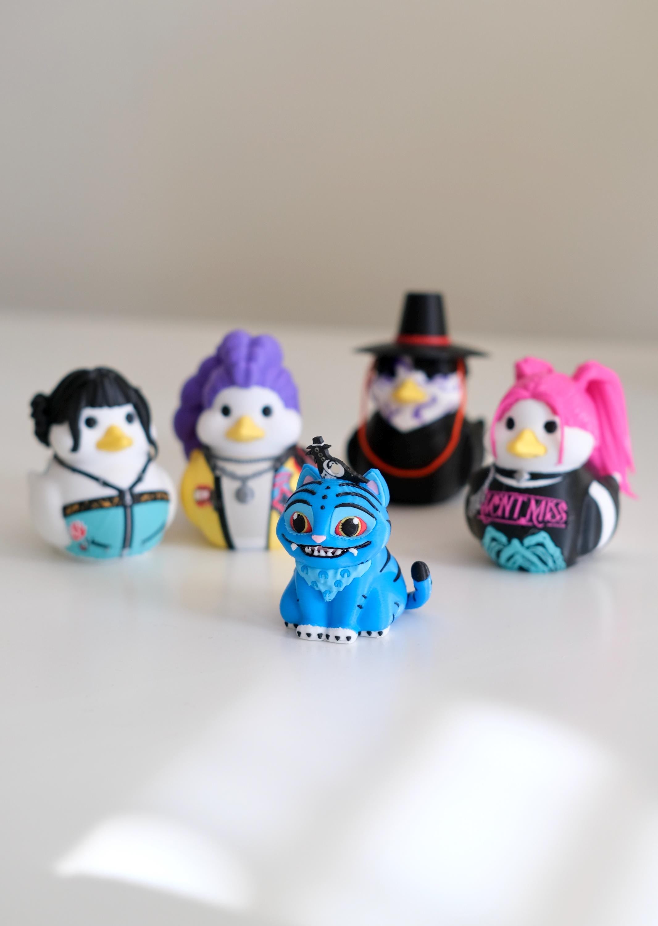 Kpop Demon H Derpy the Tiger | Glow-in-the-dark