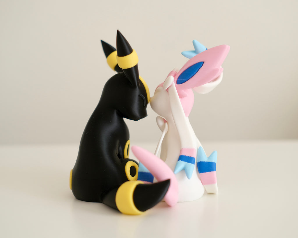 Sylveon & Umbreon Cake Topper
