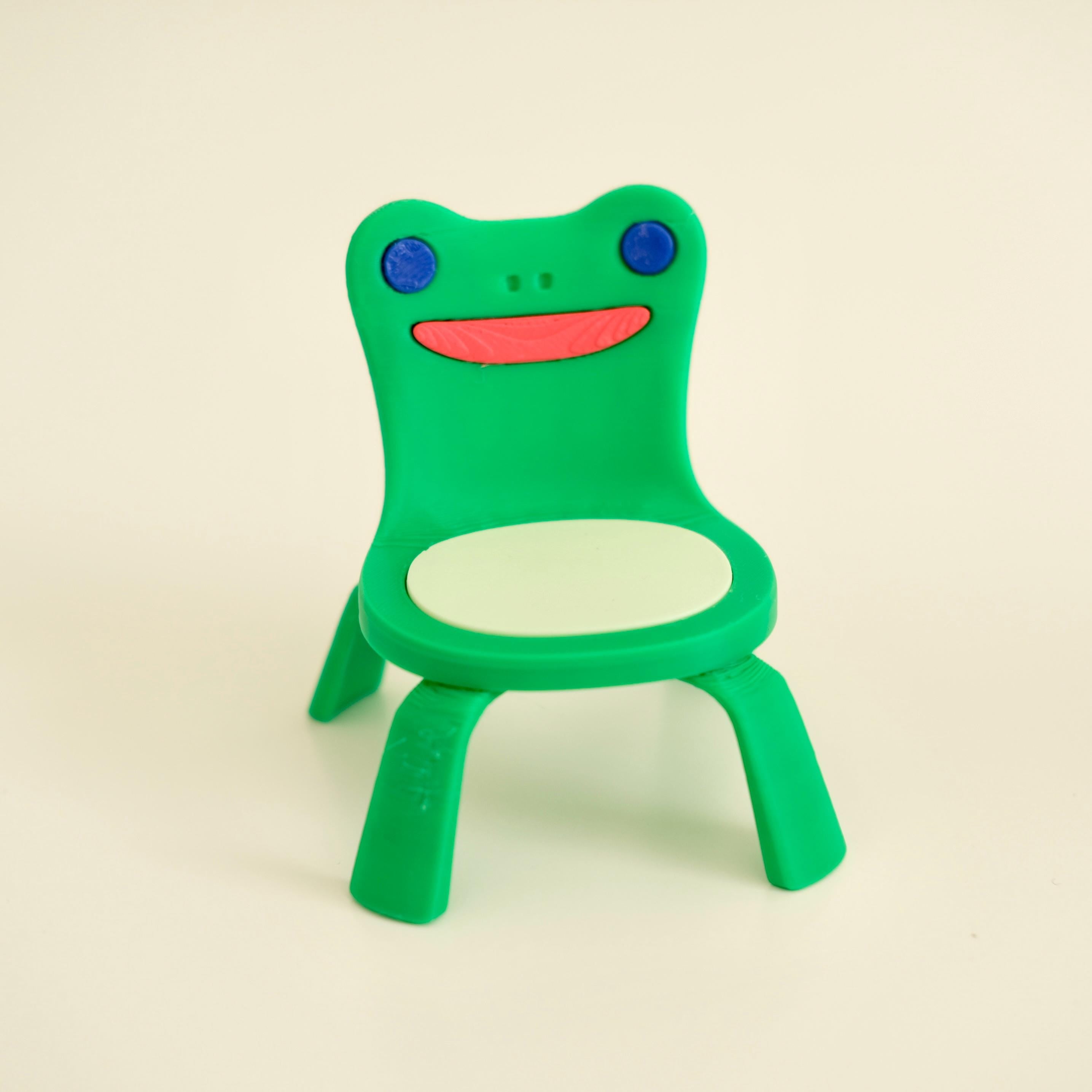 Froggy Chair | Customize