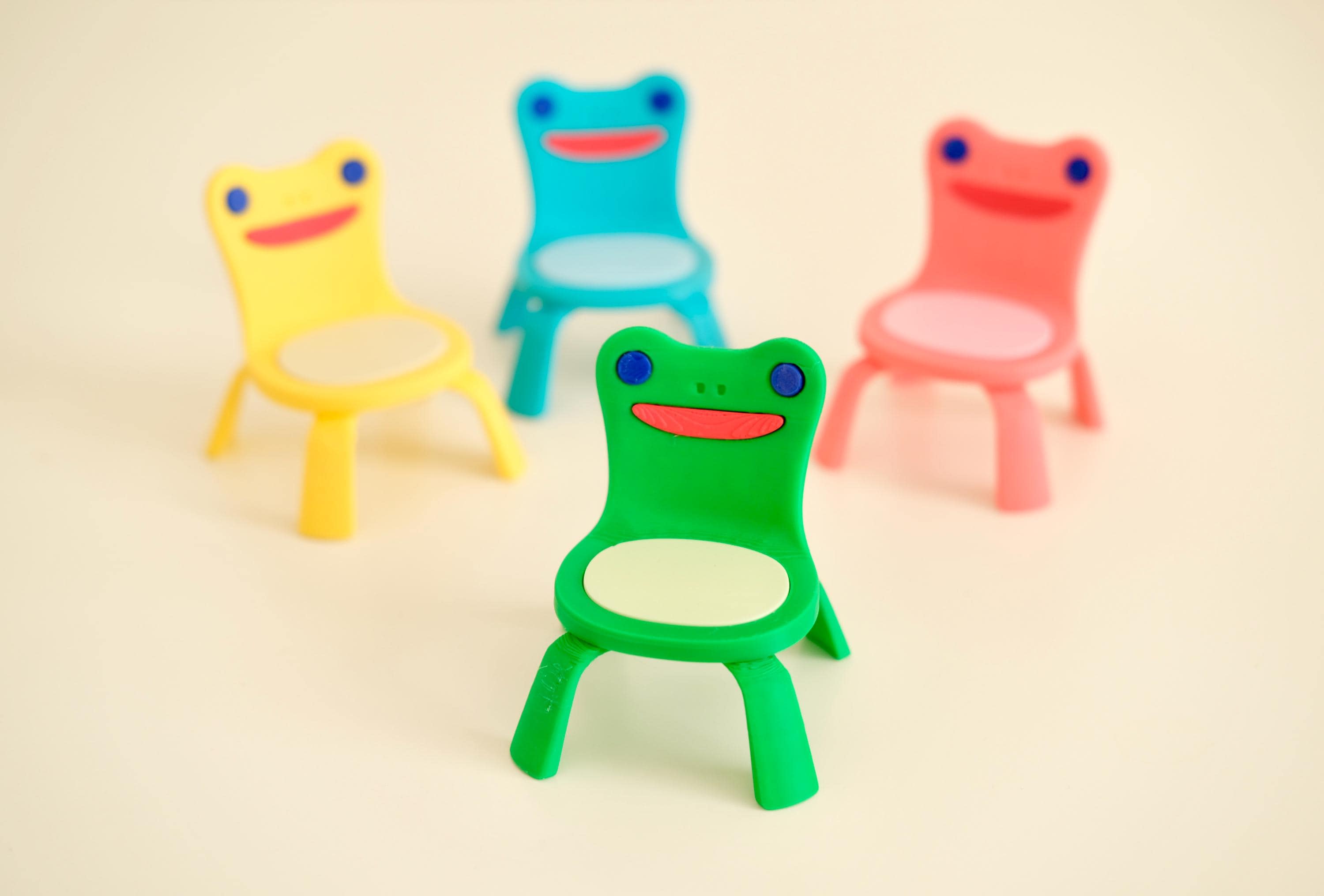 Froggy Chair | Customize